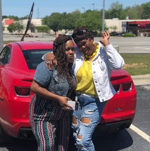 Meet your Posher, Angela